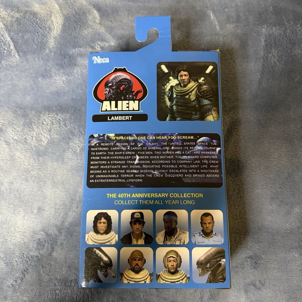 NECA Alien Lambert Compression Suit - 7" Action Figure - Reel Toys NEW - Picture 2 of 5